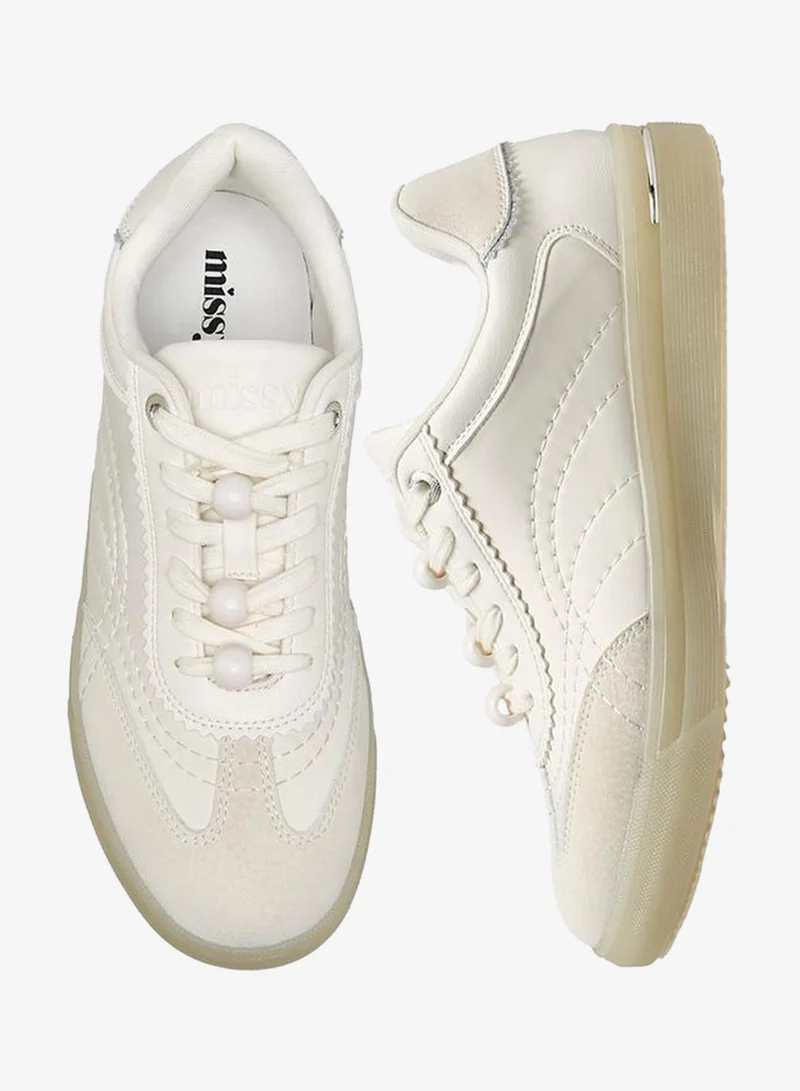 ميسي حذاء رياضي نسائي برباط